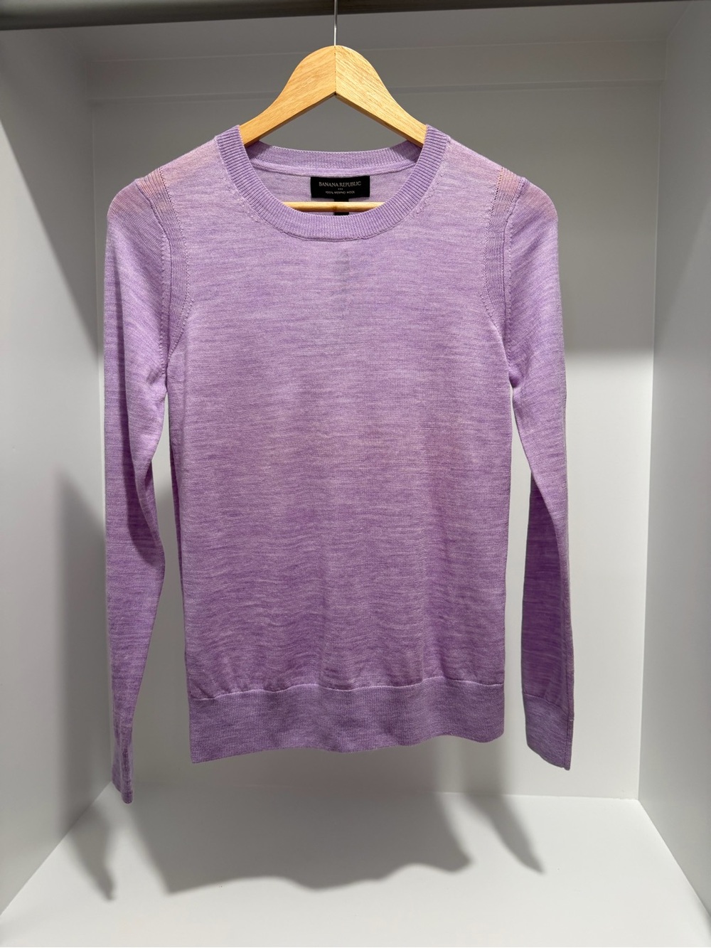NEW Banana Republic Factory 100% Washable Merino Wool Sweater lavender size XS